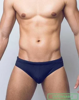 Store V10 Core (Series 2) Swimwear-Black Swimwear